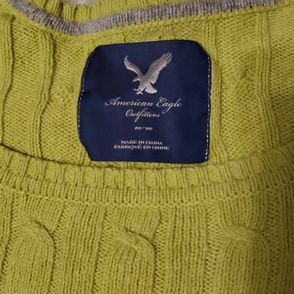 American Eagle Sweater - Picture 5 of 5